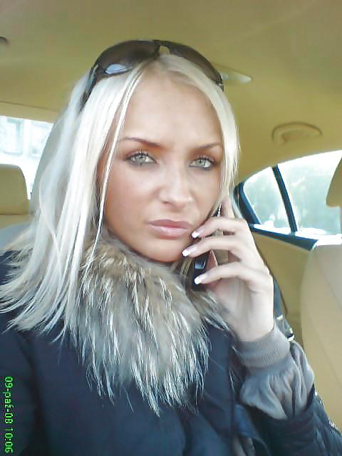 Facebook 9 #8325977