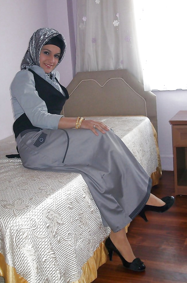 Türkisch, Hijab, Fersen #22177291