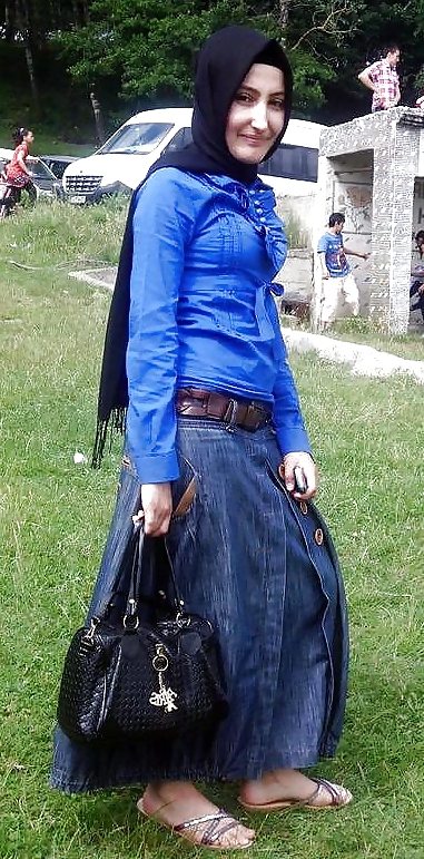 Türkisch, Hijab, Fersen #22177334