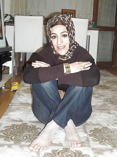 Türkisch, Hijab, Fersen #22177396