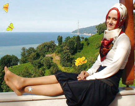 Türkisch, Hijab, Fersen #22177519