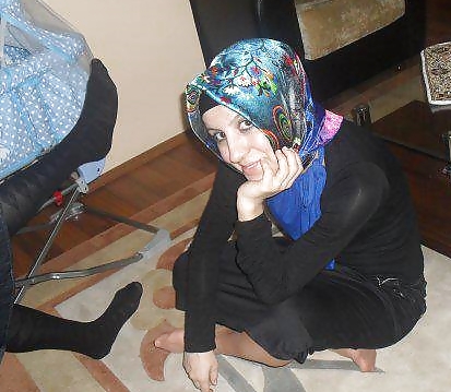Türkisch, Hijab, Fersen #22177584