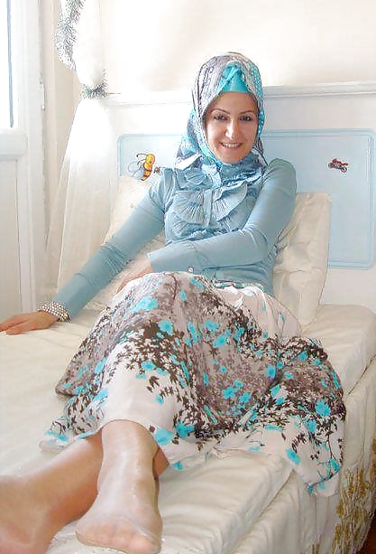 Türkisch, Hijab, Fersen #22177631