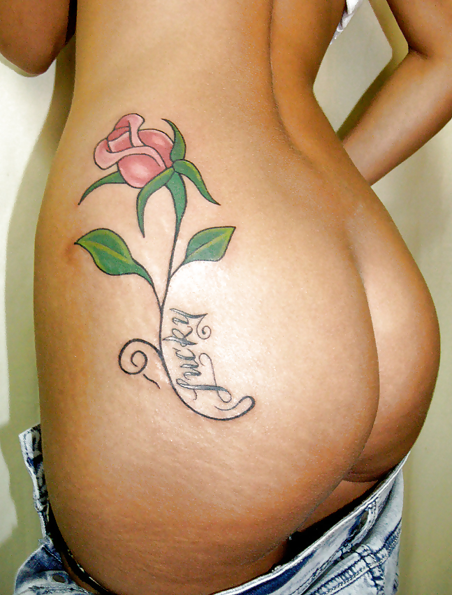 Tatoo & Piercing #19720961