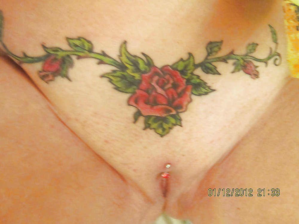 Tatoo & Piercing #19721253