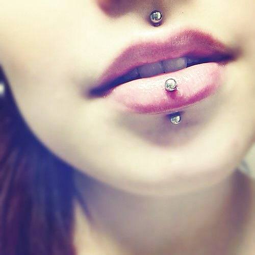Tatoo y piercing
 #19721513