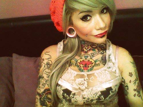Tatoo y piercing
 #19721602