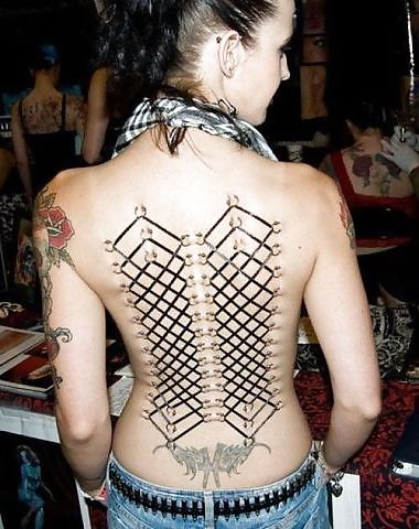 Tatoo y piercing
 #19722562