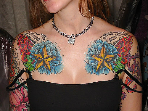 Tatoo y piercing
 #19722643