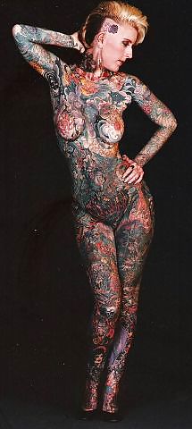Tatoo y piercing
 #19722859