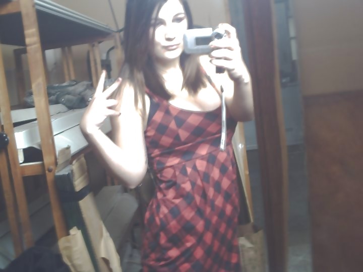 Pics of me
 #16651673