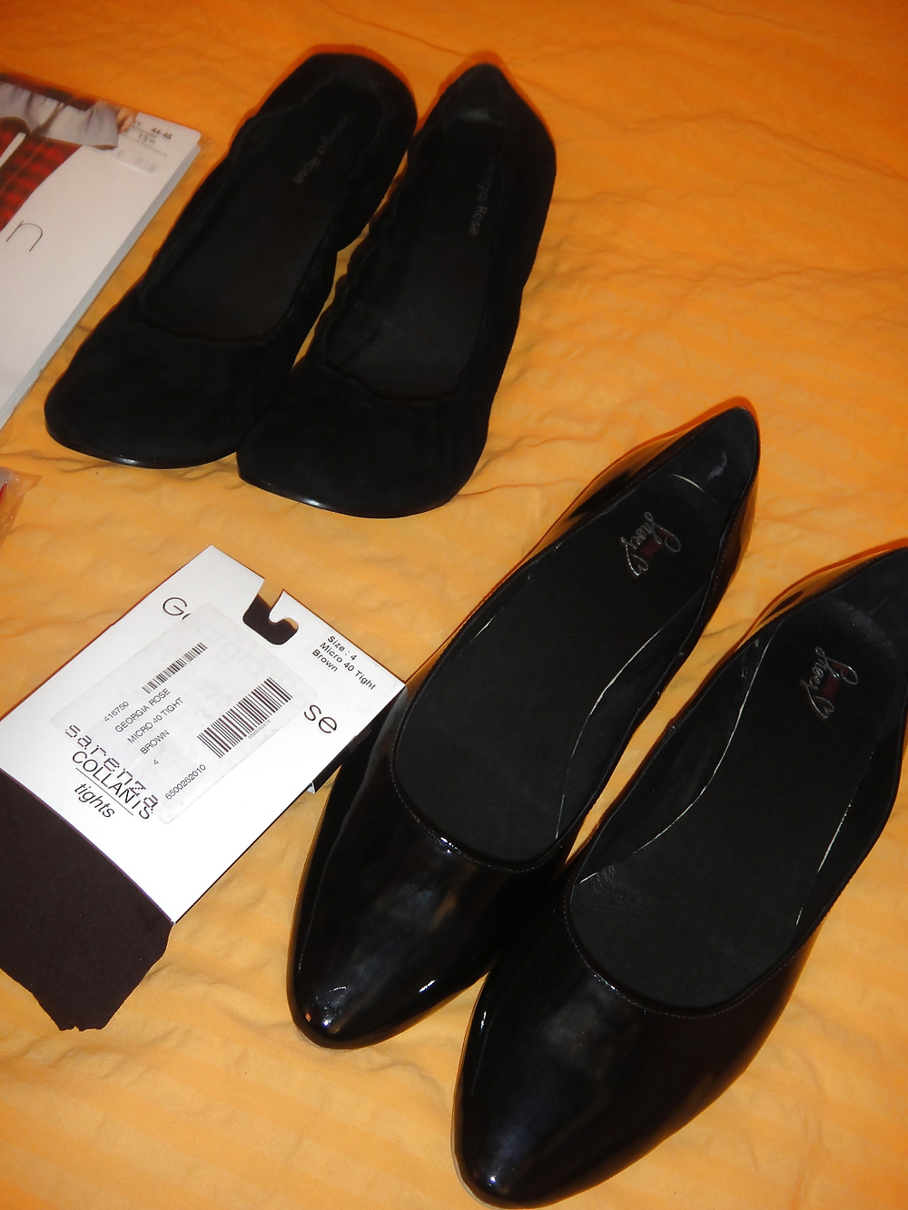 Collants Nouvelle, De Nouvelles Chaussures Et Un Nouveau Jouet #7152490