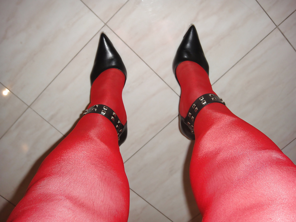 New pantyhose, new shoes and a NEW TOY #7152929