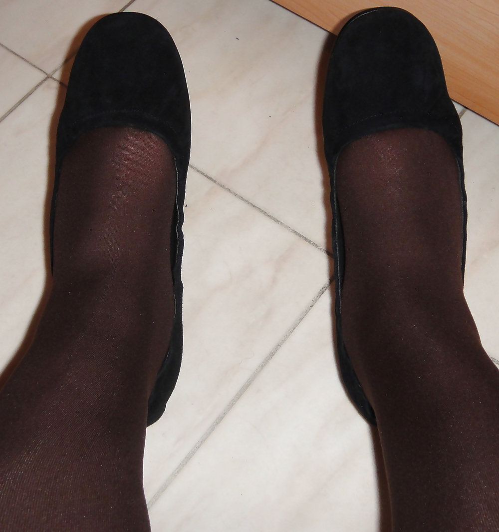 Collants Nouvelle, De Nouvelles Chaussures Et Un Nouveau Jouet #7153112