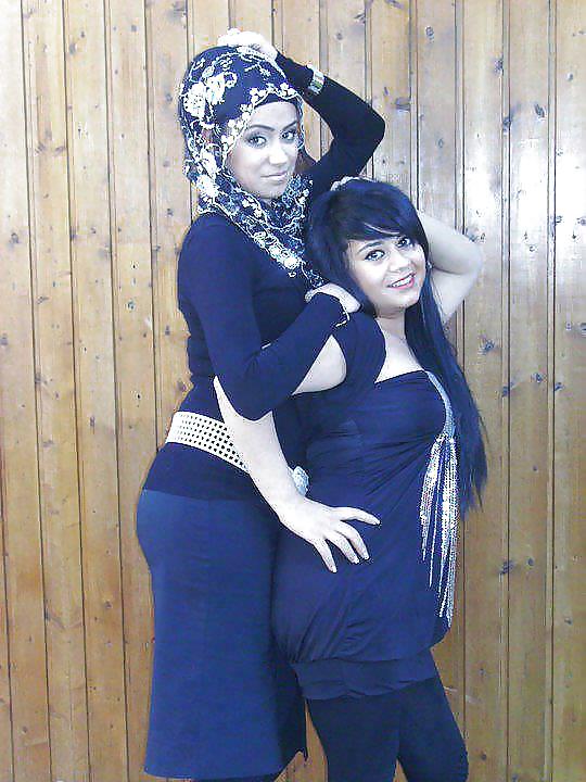 Turbanli hijab árabe, turco, asiático desnudo - no desnudo 08
 #17869654
