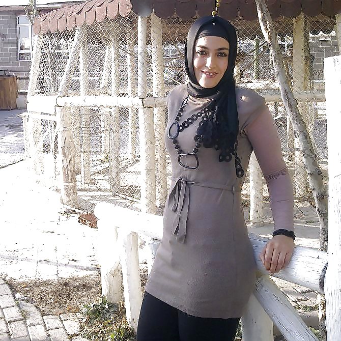 Turbanli hijab árabe, turco, asiático desnudo - no desnudo 08
 #17869782