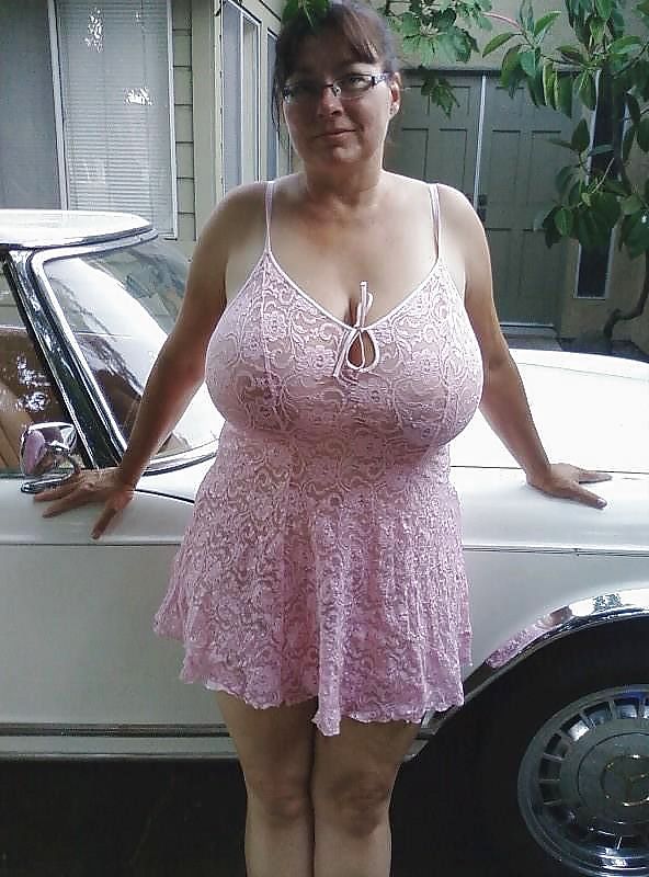 Some  amateur chubby mature pics mixed #21941324