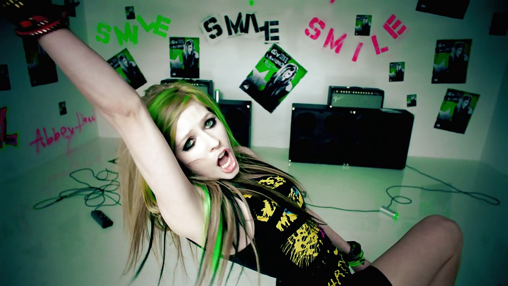 Avril Lavigne #17909476