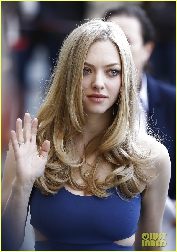 Amanda Seyfried Collection (avec Des Nus + Faux) #13644562