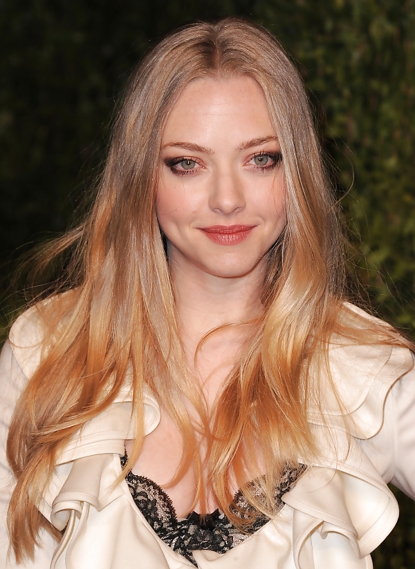 Amanda Seyfried Collection (With Nudes + Fakes) #13644781