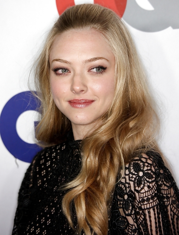 Amanda Seyfried Collection (With Nudes + Fakes) #13644845