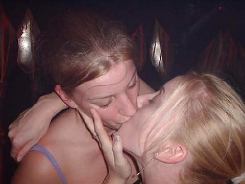 Hot Lesbian Kisses # 2 #21909653