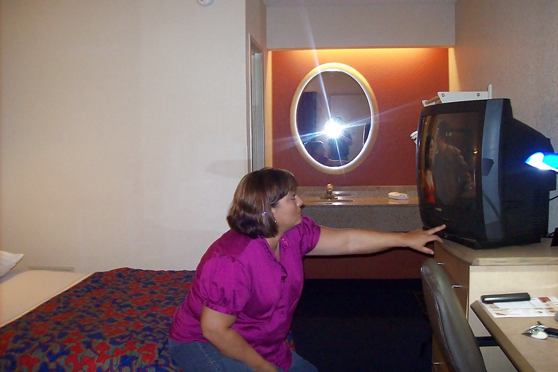 BBW HottwifeMacy gets her first dusky cock #9909144