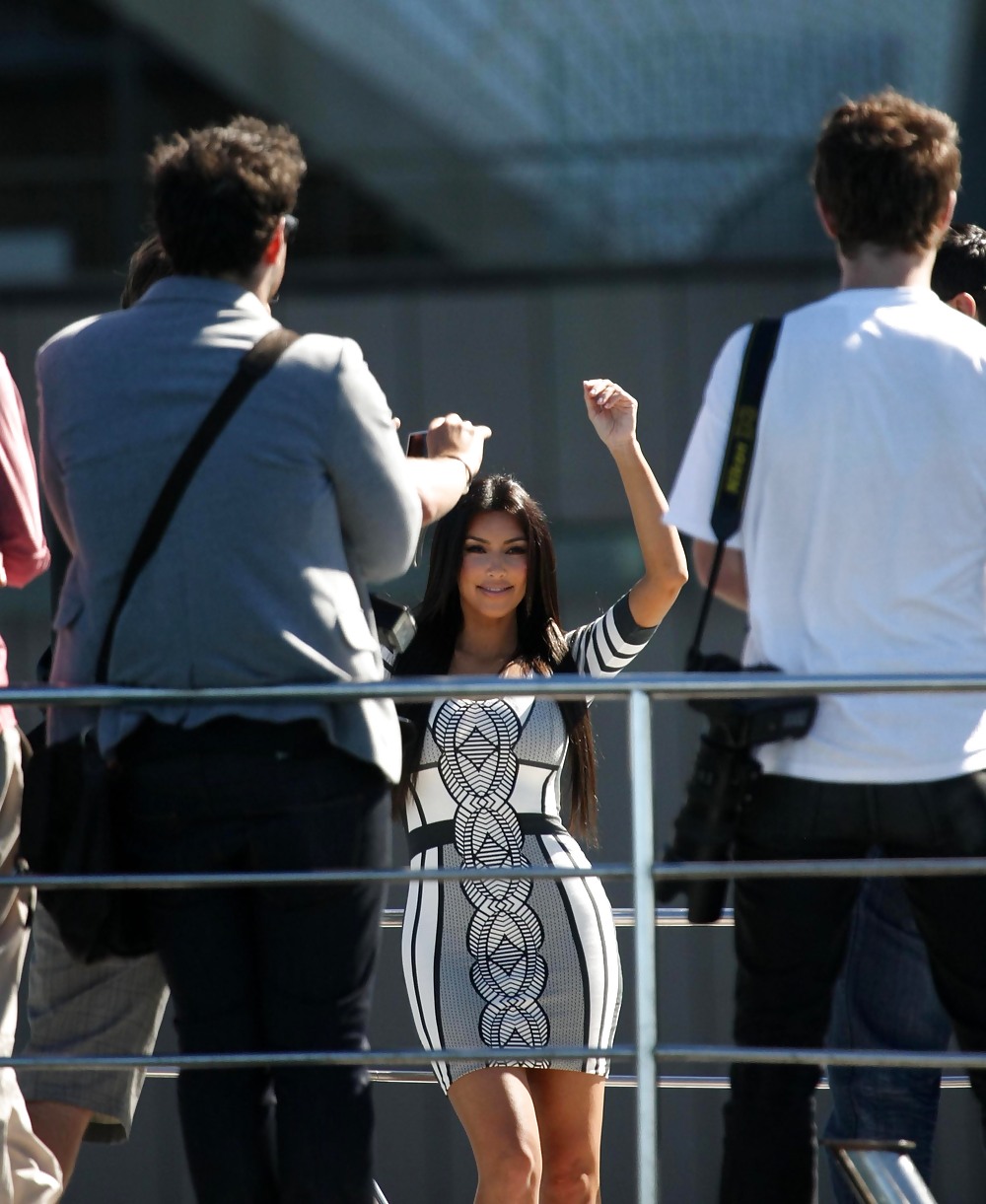 Kim Kardashian su una crociera nel porto di Sydney
 #2040251