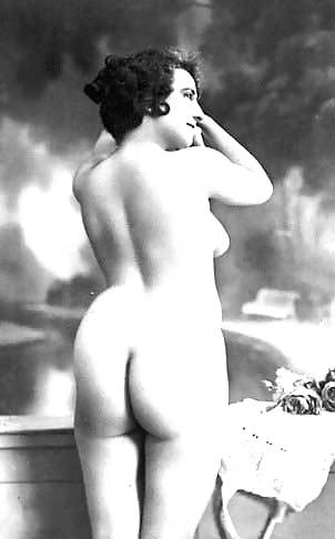 Nudité Vintage #14728555