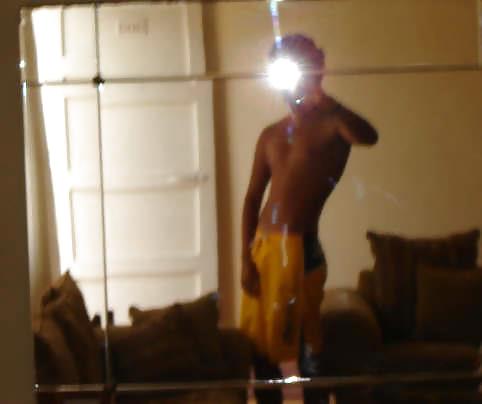Meeee 
 #18981669