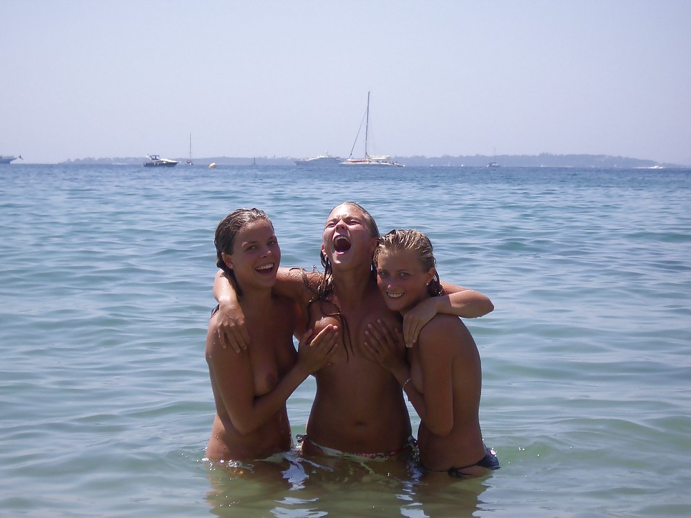 Beach sluts in bikini and nice tits #8940898