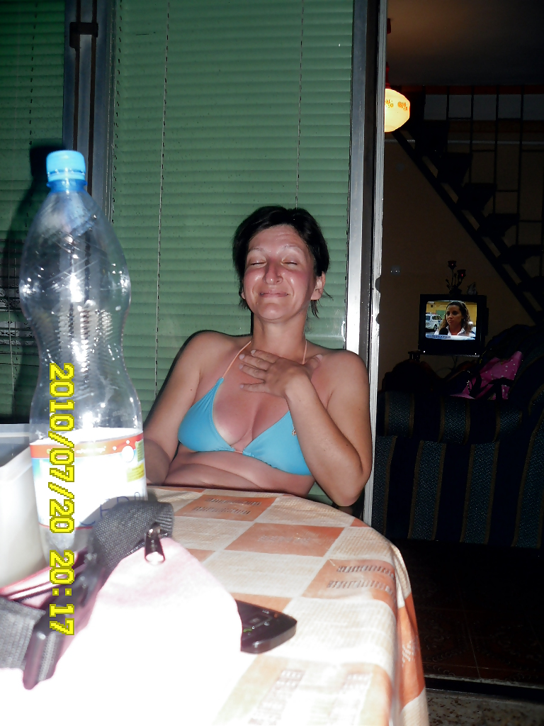 私の友人のセクシーママ
 #17206997