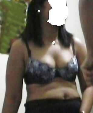 Mi esposa india desi (zorra) desnuda y follada parte 1
 #402052