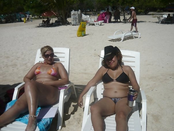 Chunky latina & her feet #4319892