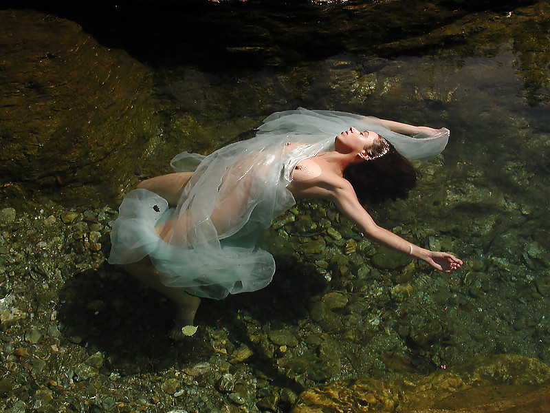 Acqua ragazze due
 #13649901