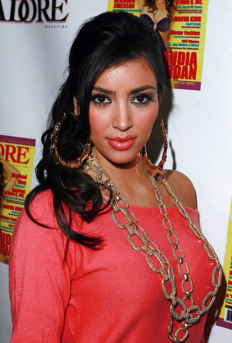 Kim Kardashian in Dashing Dress #4818654