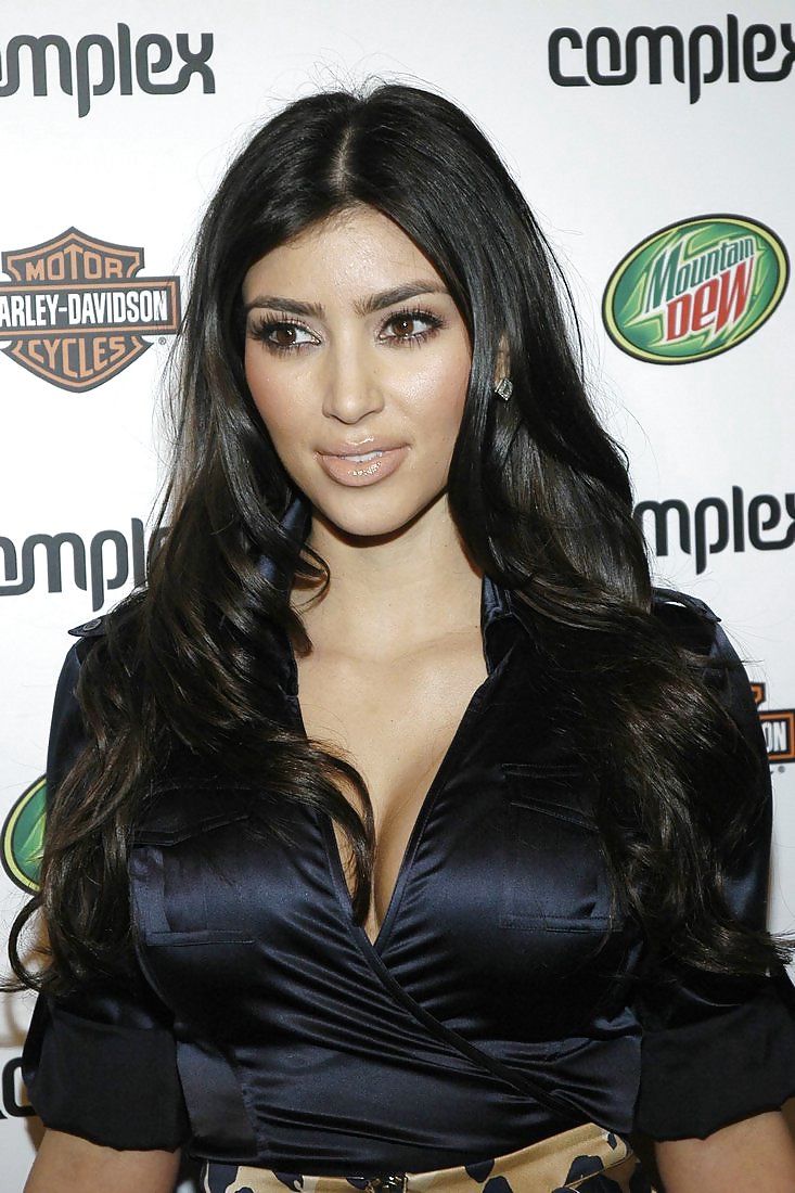 Kim Kardashian in Dashing Dress #4818690