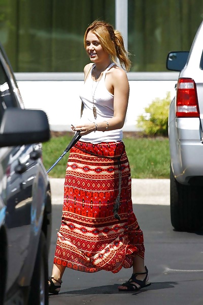 Miley Cyrus Siehe Thru & Pokies Errichten #2628300