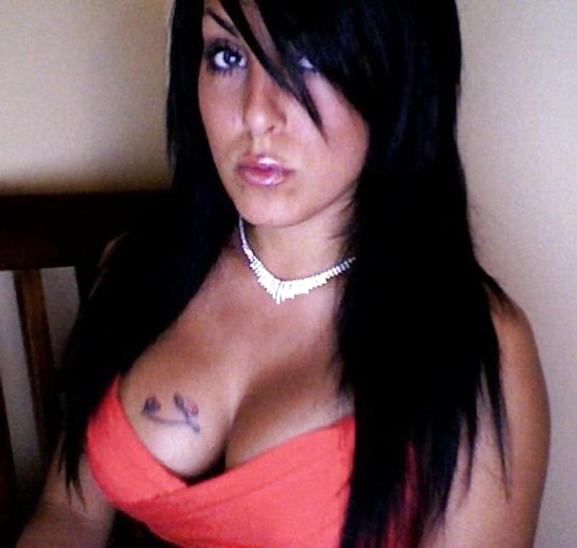 FACEBOOK PICS OF HOT GIRLS II #8454285