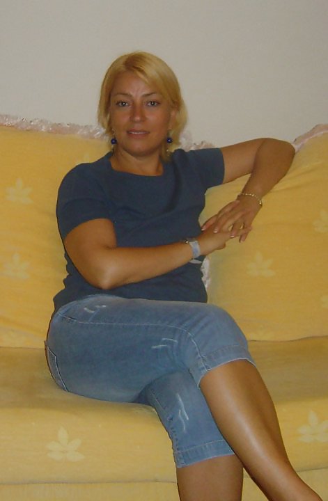 Turkish Mom #9612883