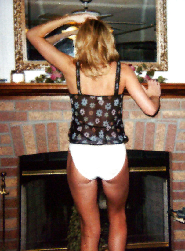 Sexy blonde companion #9749690