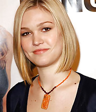 Julia stiles (caldo)
 #11900231