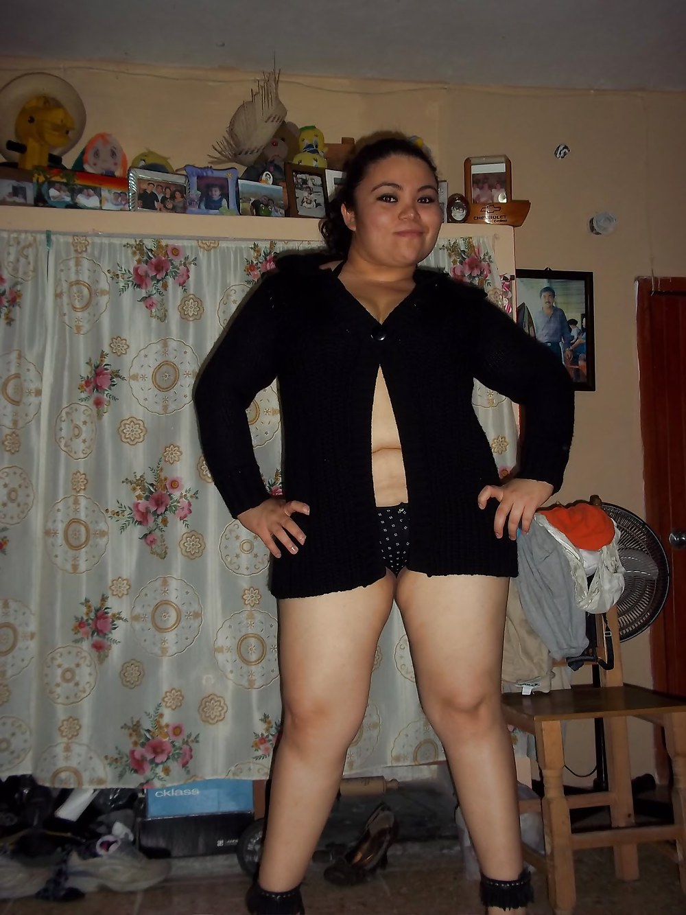 Gordita y Que - 12  #8906547