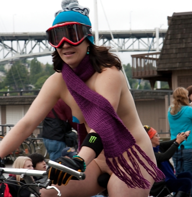 スポーツネイキッドバイク #rec pussy on bycicle gallery2
 #2059440