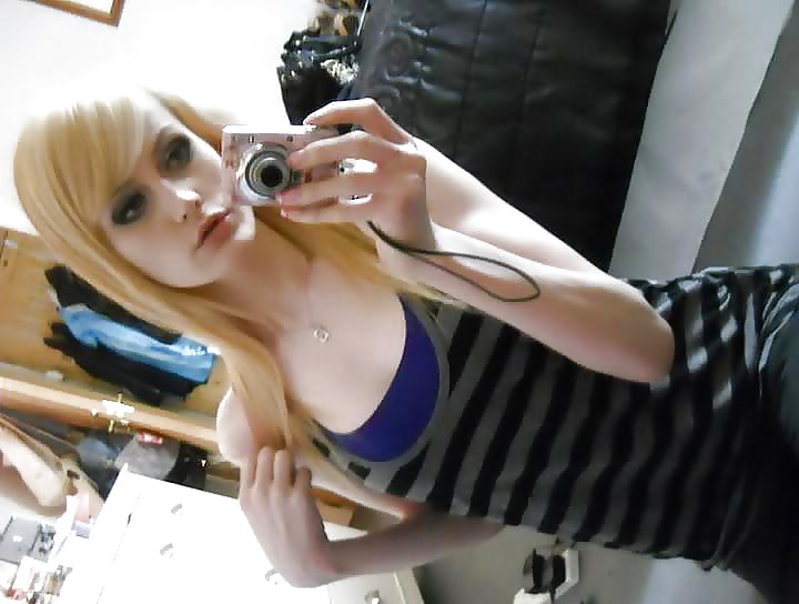 TGirl Ellery From SmutDates.com #6753664