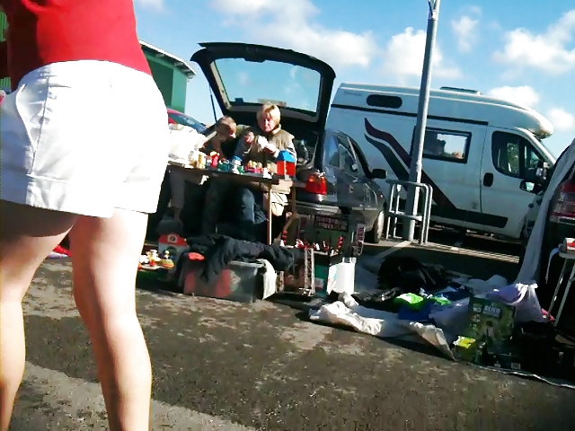 Car boot girls 1
 #3639958