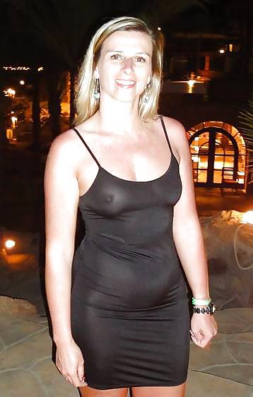 セクシーな衣装
 #10415653