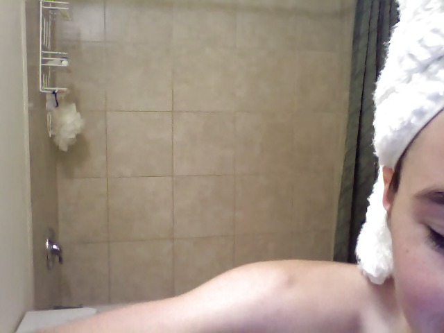 Hot girl in the shower #2274228