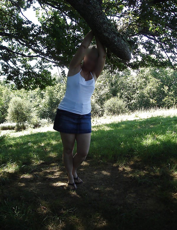 Striptease Im Wald #21916430