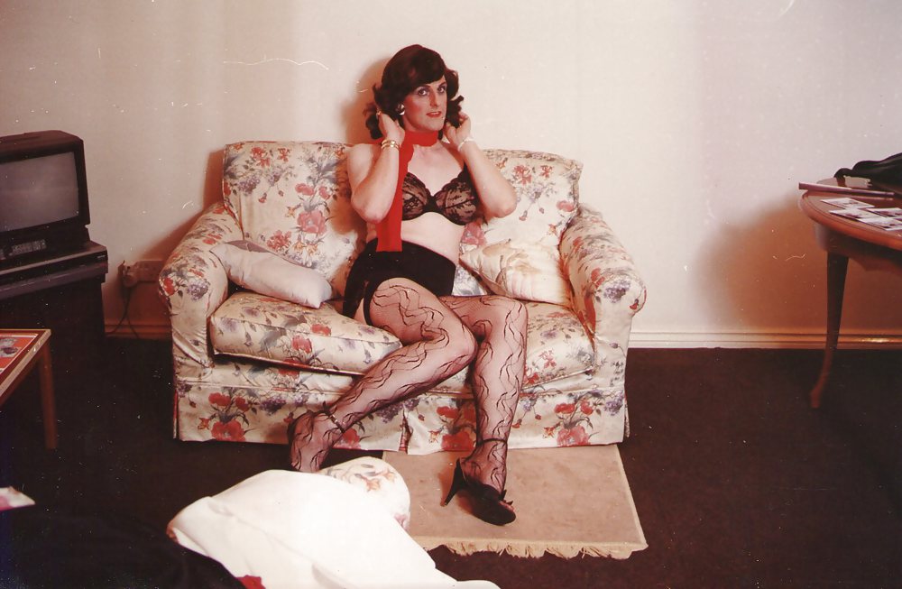 Extra of my tv 'aunty' Angie #9605539